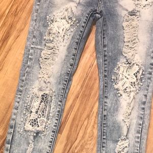 Studded jeans lace pearl